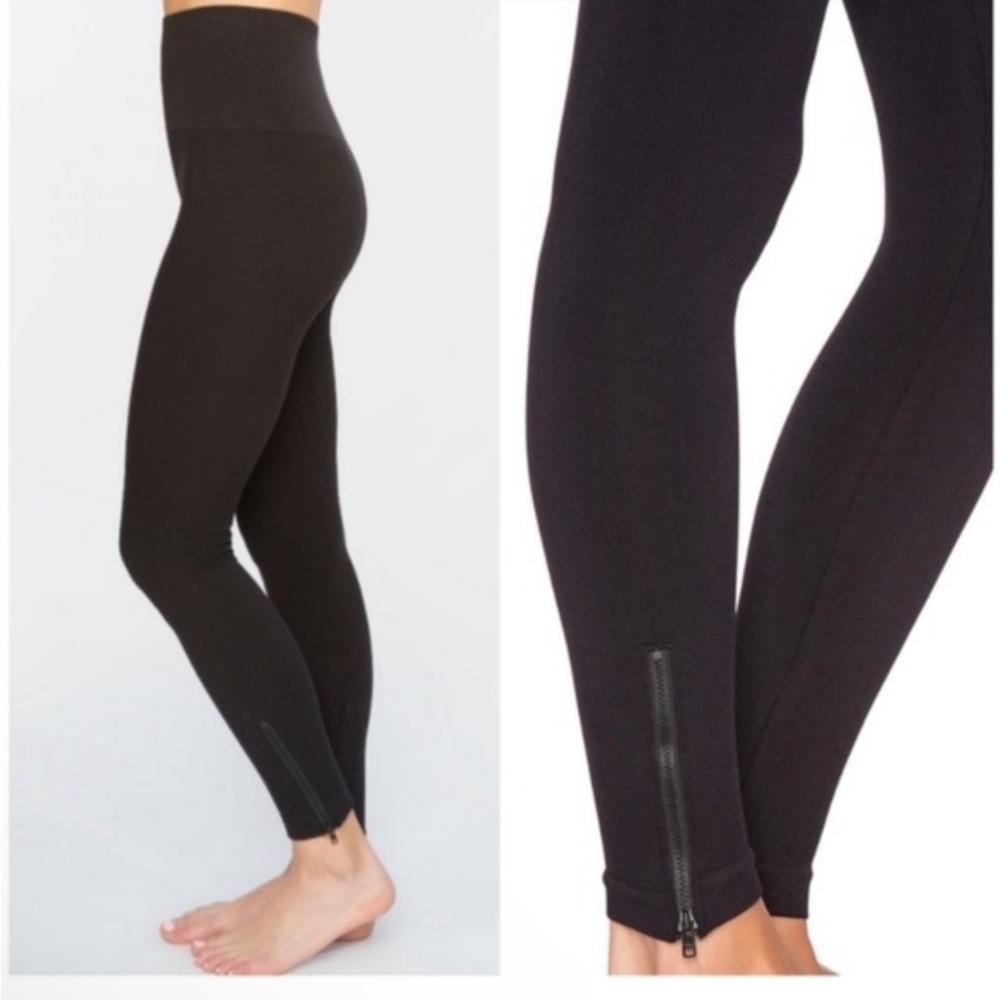 Spanx Shapewear Leggings with Side Zip, Black, Size Medium, NWT